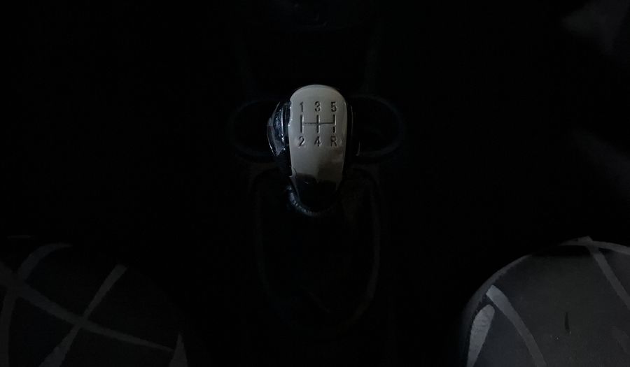 Chevrolet Spark 1.2 LT B MT Hatchback 2014