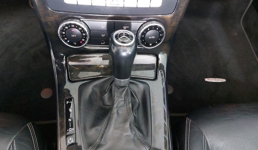 Mercedes Benz Clase Slk 1.8 SLK 200 CGI AT Convertible 2012