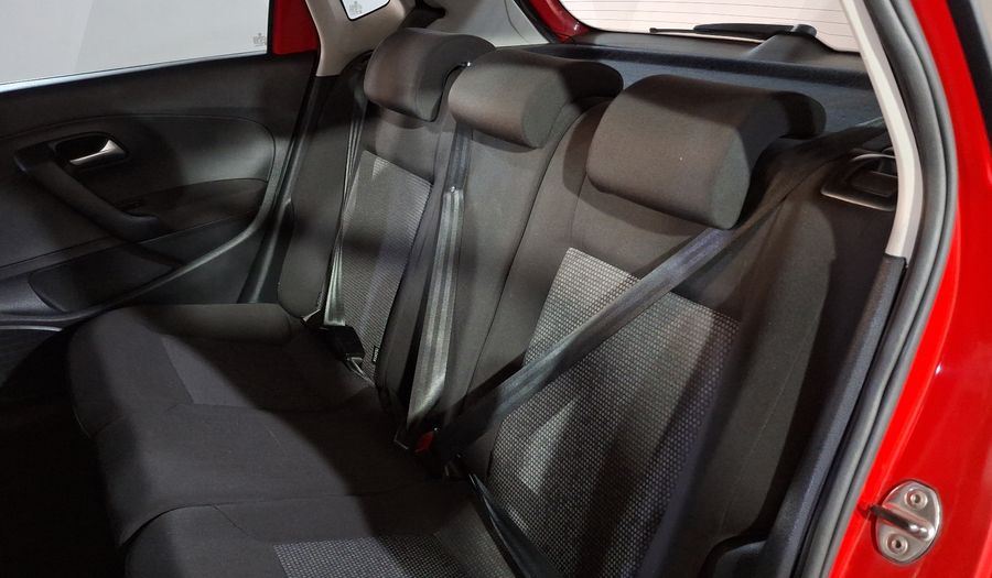 Volkswagen Polo 1.6 DESIGN & SOUND Hatchback 2020