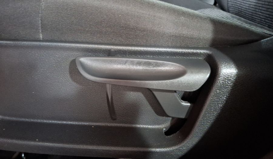 Volkswagen Polo 1.6 DESIGN & SOUND Hatchback 2020