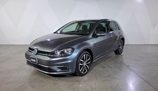 2018 • 75,712 km • Automático