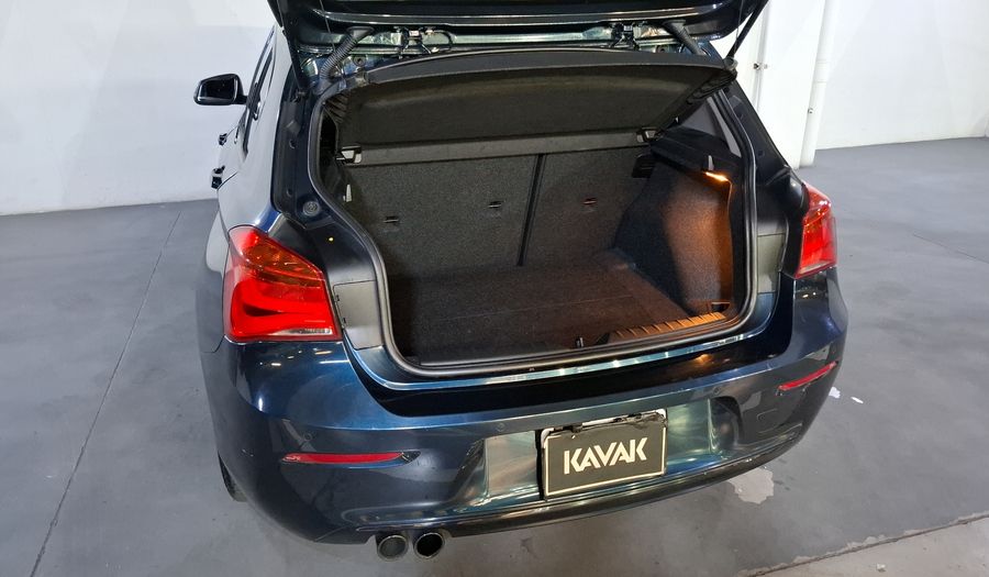 Bmw Serie 1 2.0 120IA SPORT LINE Hatchback 2017