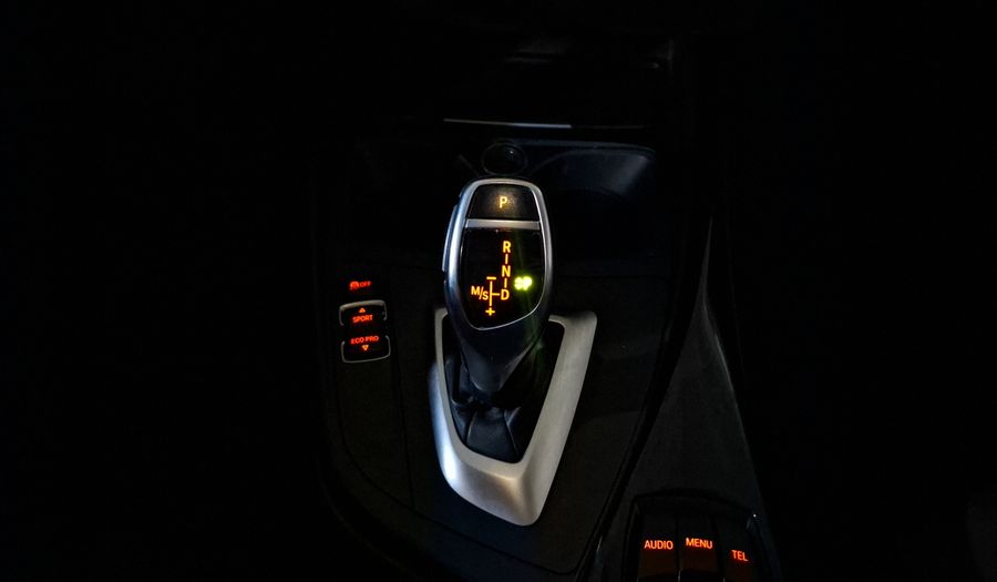 Bmw Serie 1 2.0 120IA SPORT LINE Hatchback 2017