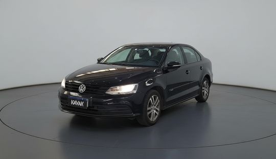 Volkswagen • Jetta