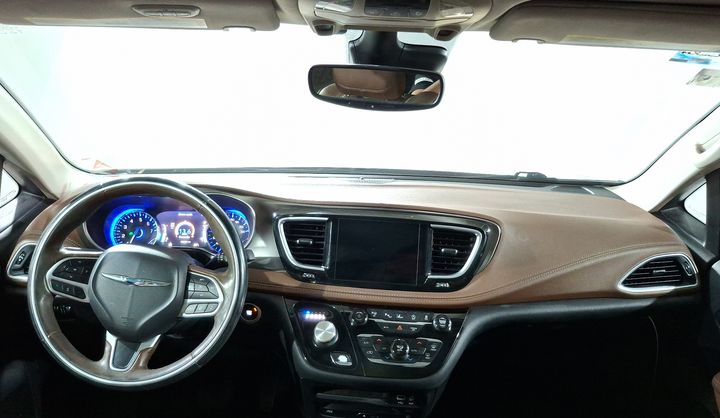 Autos Chrysler Pacifica LIMITED PLATINUM AUTO Minivan 2018