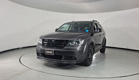 2018 • 134,006 km • Automático