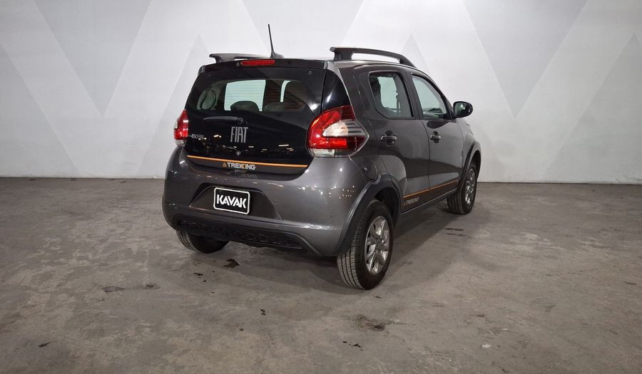 Fiat Mobi 1.0 TREKKING Hatchback 2023