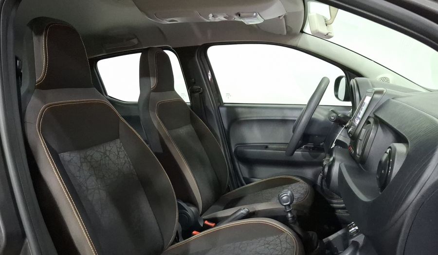 Fiat Mobi 1.0 TREKKING Hatchback 2023