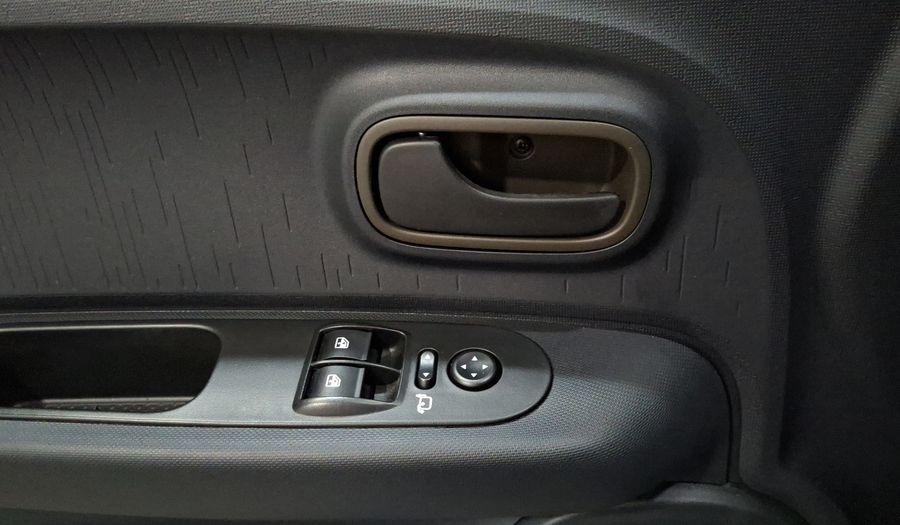 Fiat Mobi 1.0 TREKKING Hatchback 2023