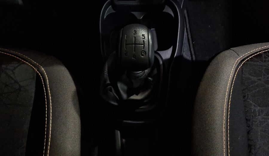 Fiat Mobi 1.0 TREKKING Hatchback 2023