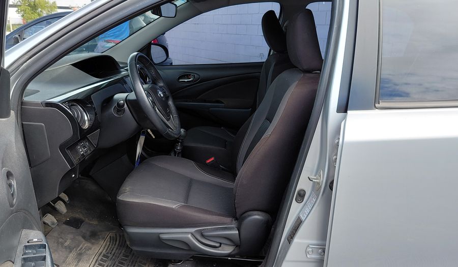 Toyota Etios 1.5 XLS Sedan 2020