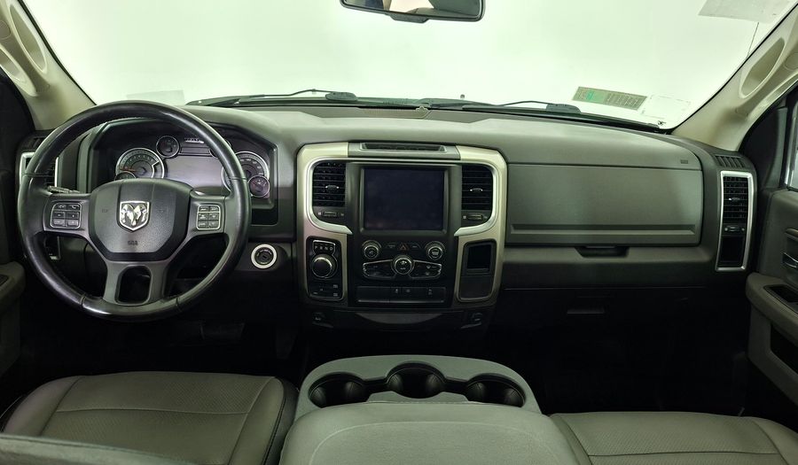 Dodge Ram 3.6 SLT QUAD CAB AUTO 4WD Pickup 2020