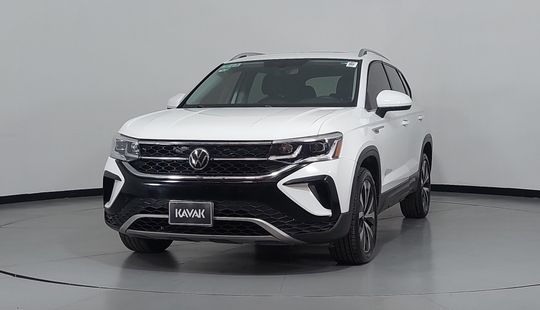 2021 • 53,316 km • Automático