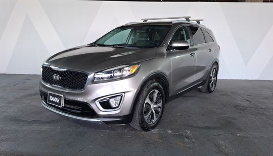 2017 • 129,429 km • Automático