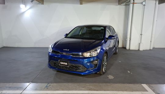 Kia • Rio