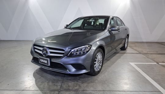Mercedes Benz • Clase C
