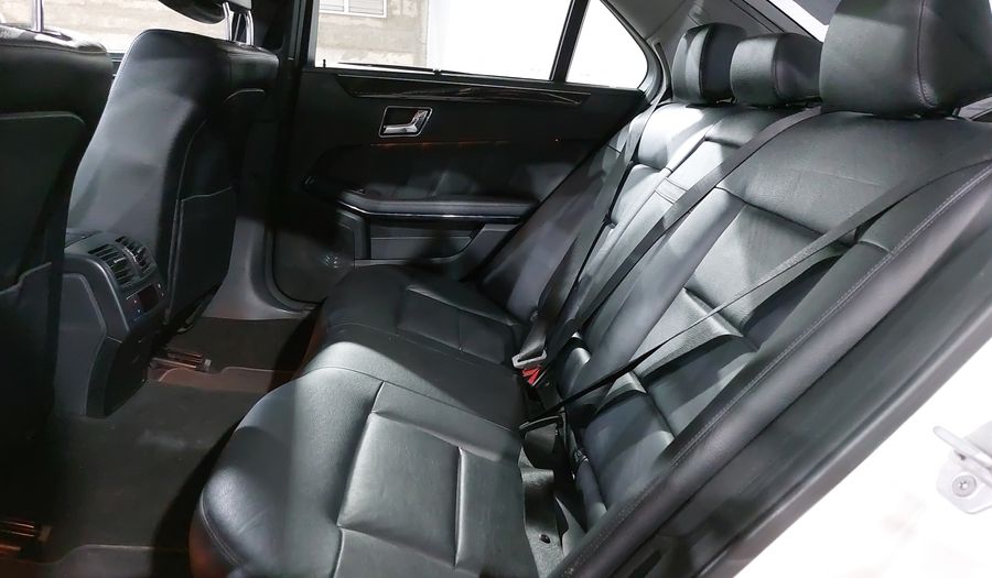 Mercedes Benz Clase E 5.5 500 AVANTGARDE AT Sedan 2010