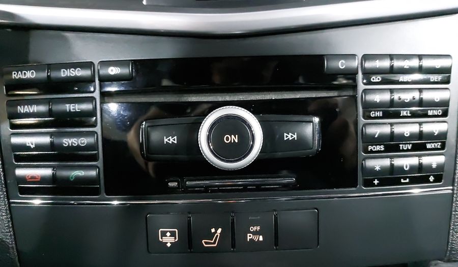 Mercedes Benz Clase E 5.5 500 AVANTGARDE AT Sedan 2010