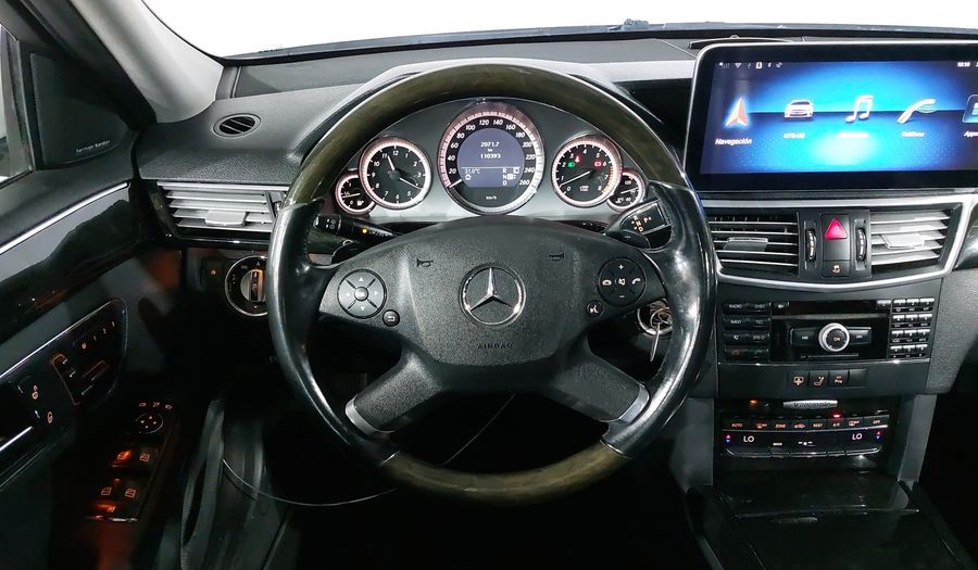 Mercedes Benz Clase E 5.5 500 AVANTGARDE AT Sedan 2010