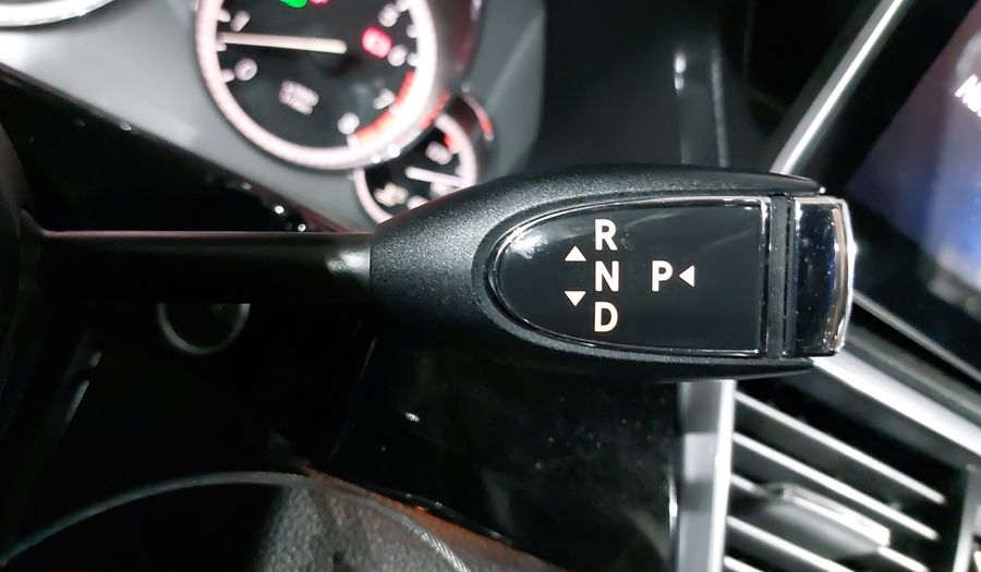 Mercedes Benz Clase E 5.5 500 AVANTGARDE AT Sedan 2010