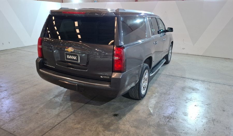Chevrolet Suburban 5.3 D PREMIER AUTO 4WD Suv 2018