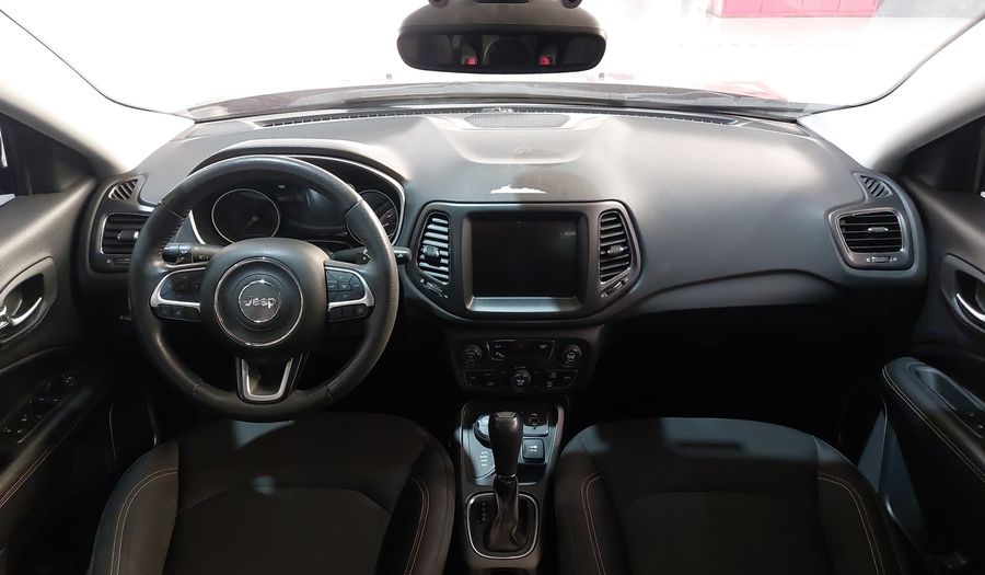 Jeep Compass LONGITUDE Suv 2017