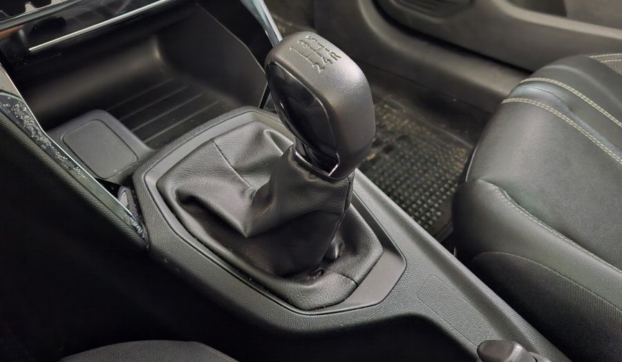 Peugeot 208 1.6L ALLURE Hatchback 2021