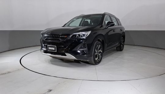 2023 • 50,353 km • Automático
