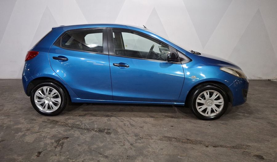 Mazda 2 1.5 SPORT TM Hatchback 2013