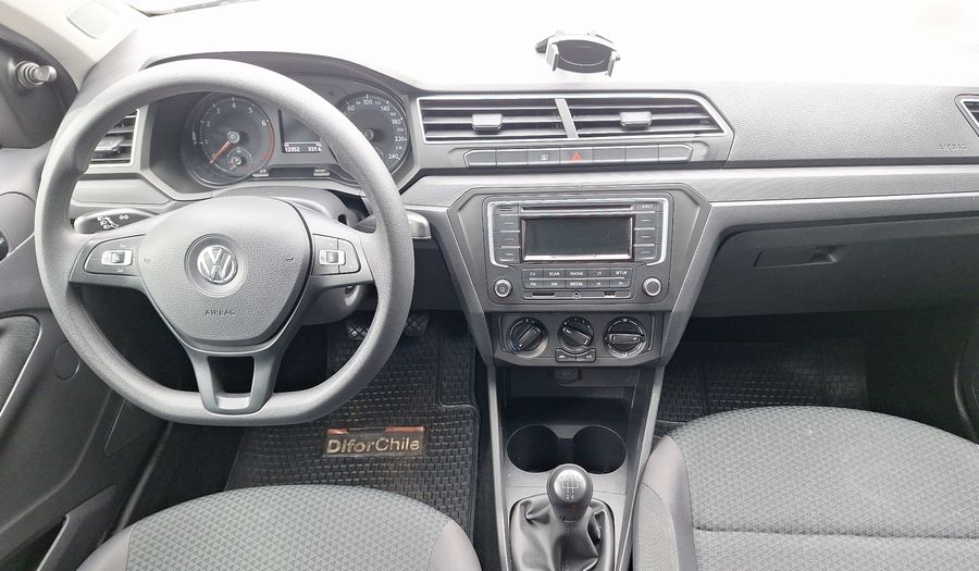 Volkswagen Voyage 1.6 TRENDLINE Sedan 2021
