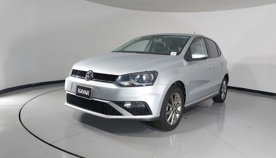 Volkswagen • Polo