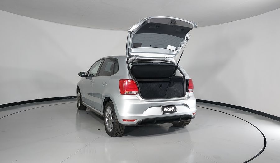 Volkswagen Polo 1.6 COMFORTLINE PLUS AUTO Hatchback 2021