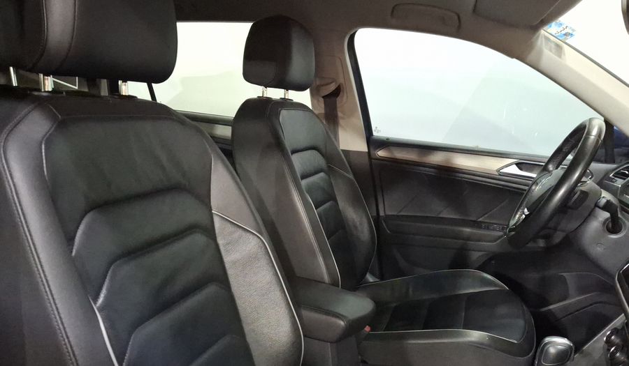 Volkswagen Tiguan 1.4 COMFORTLINE PIEL DCT Suv 2018