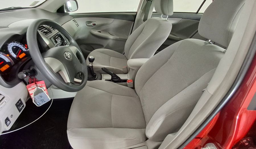 Toyota Corolla 1.6 GLI Sedan 2014