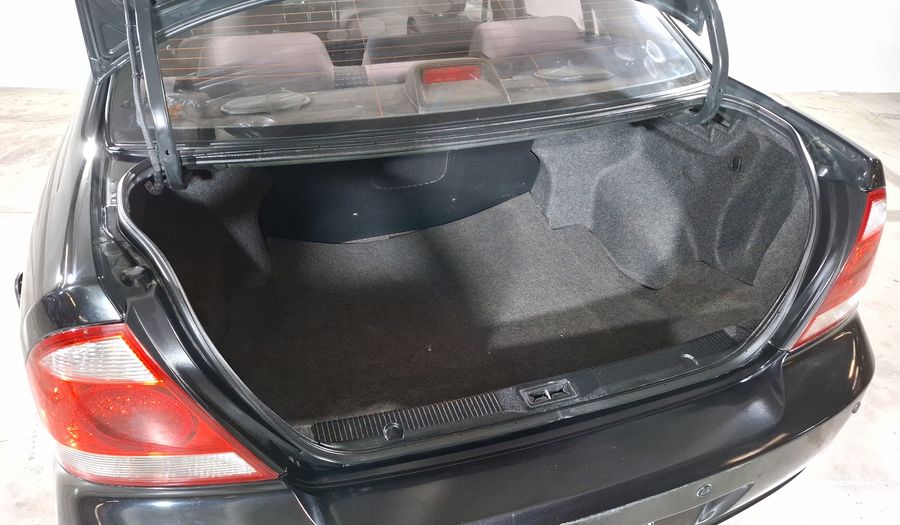 Renault Scala 1.6 EXPRESSION AT Sedan 2012