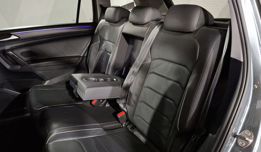 Volkswagen Tiguan 2.0 R-LINE DCT 4WD Suv 2022
