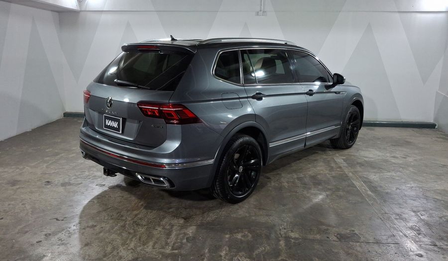 Volkswagen Tiguan 2.0 R-LINE DCT 4WD Suv 2022