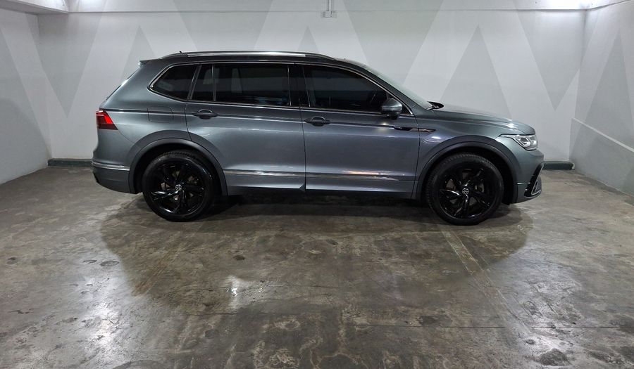 Volkswagen Tiguan 2.0 R-LINE DCT 4WD Suv 2022