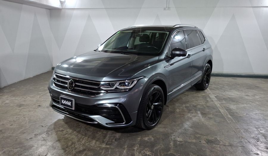 Volkswagen Tiguan 2.0 R-LINE DCT 4WD Suv 2022