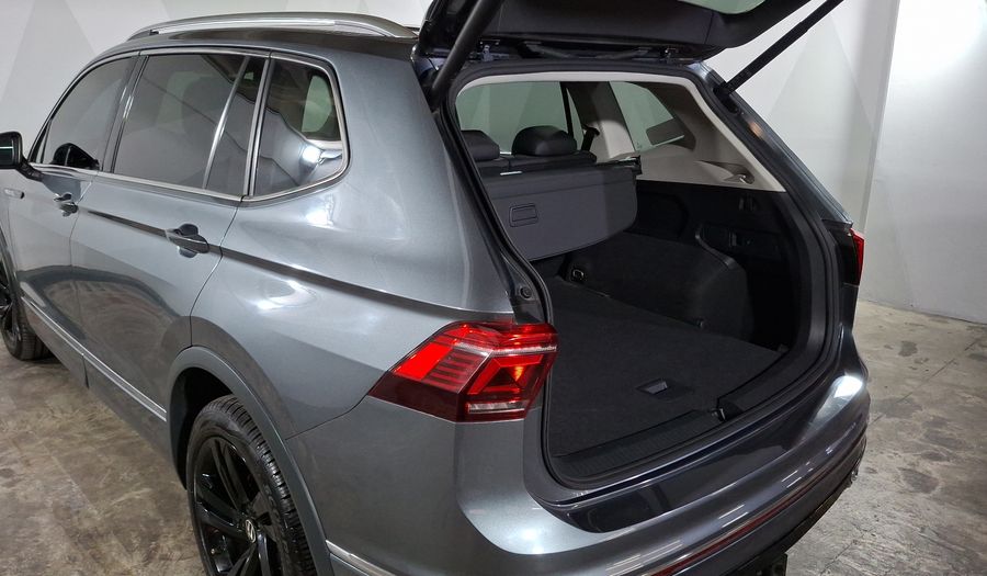 Volkswagen Tiguan 2.0 R-LINE DCT 4WD Suv 2022