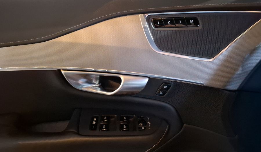 Volvo Xc90 2.0 R-DESIGN T6 AUTO AWD Suv 2019