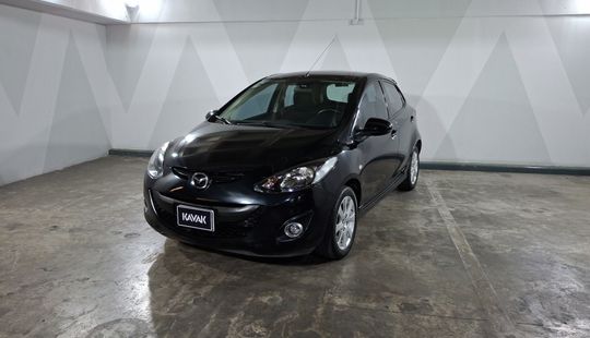 Mazda • Mazda 2