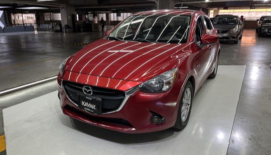 Mazda • Mazda 2