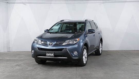 Toyota • RAV4