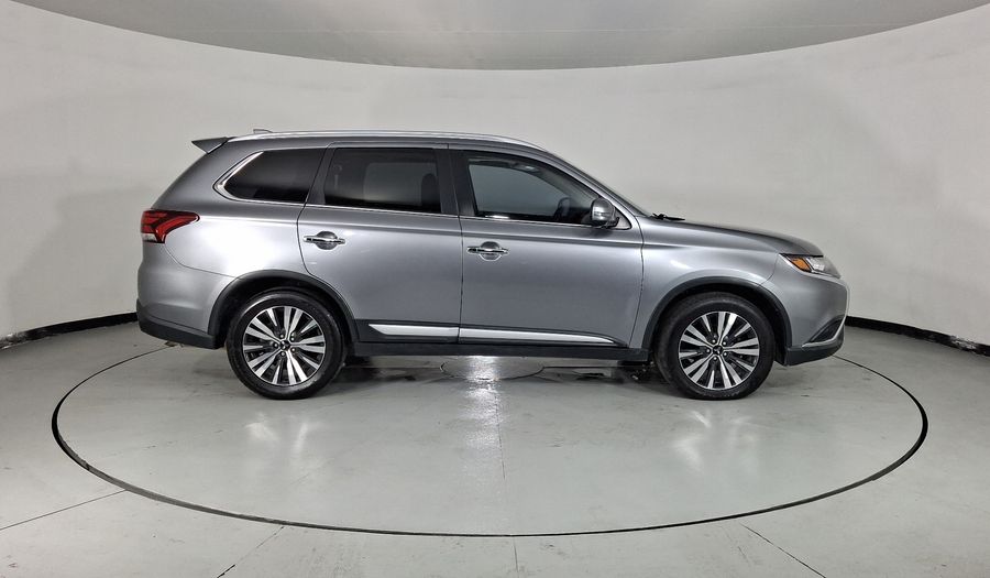 Mitsubishi Outlander 2.4 LIMITED CVT Suv 2019