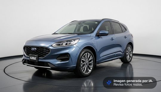 Ford • Escape