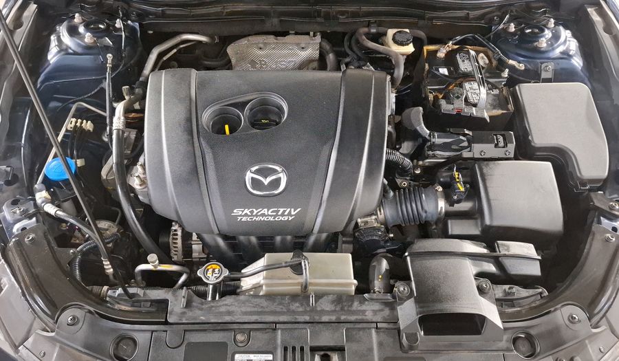 Mazda 3 2.0 SEDAN I TOURING TA Sedan 2015