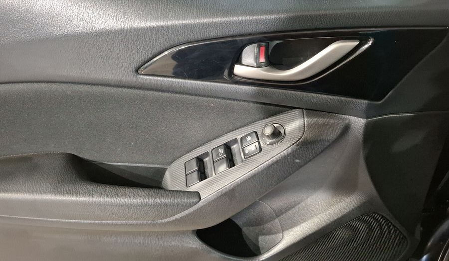 Mazda 3 2.0 SEDAN I TOURING TA Sedan 2015