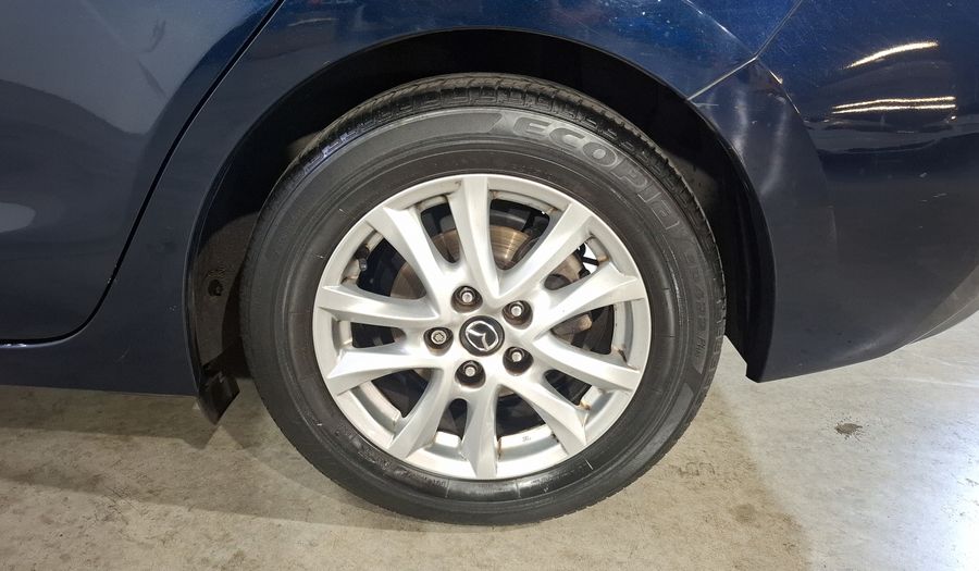 Mazda 3 2.0 SEDAN I TOURING TA Sedan 2015