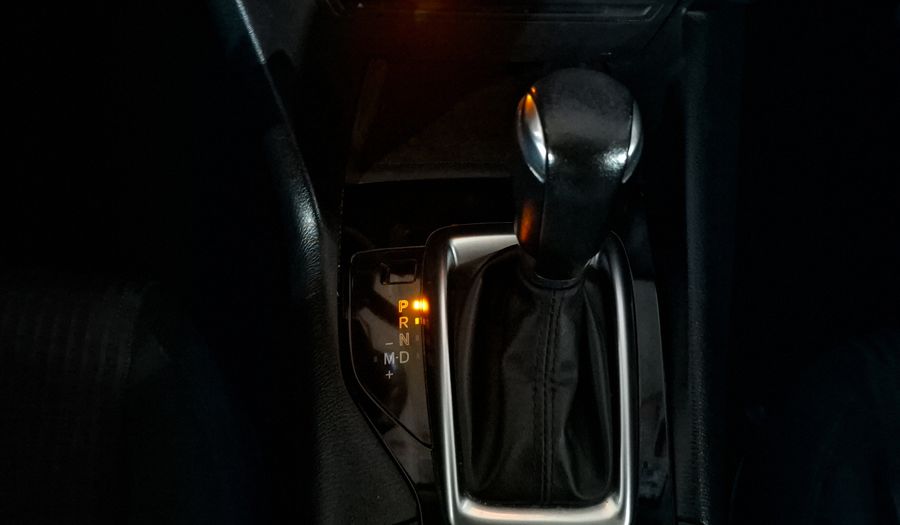 Mazda 3 2.0 SEDAN I TOURING TA Sedan 2015